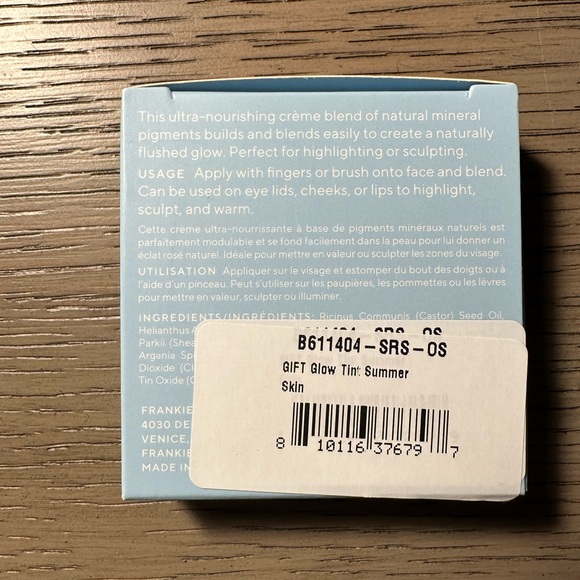 Glow Tint Summer Skin - Picture 6 of 10